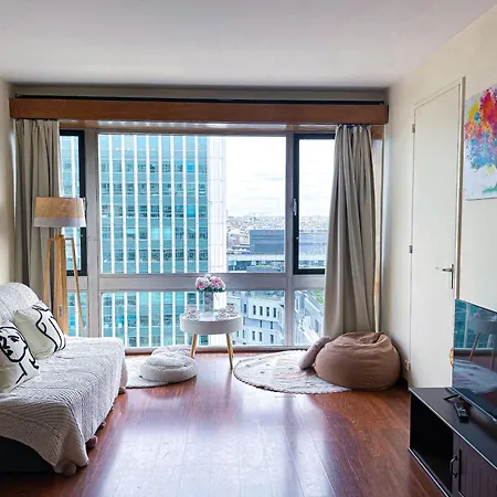 Appartamento Sur Les Hauteurs De Montparnasse Parigi